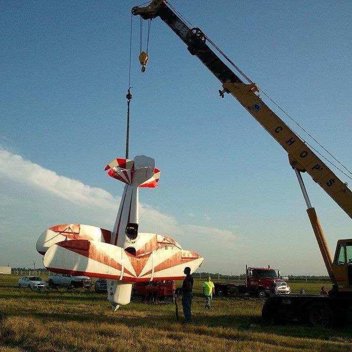 Cranepicairplane